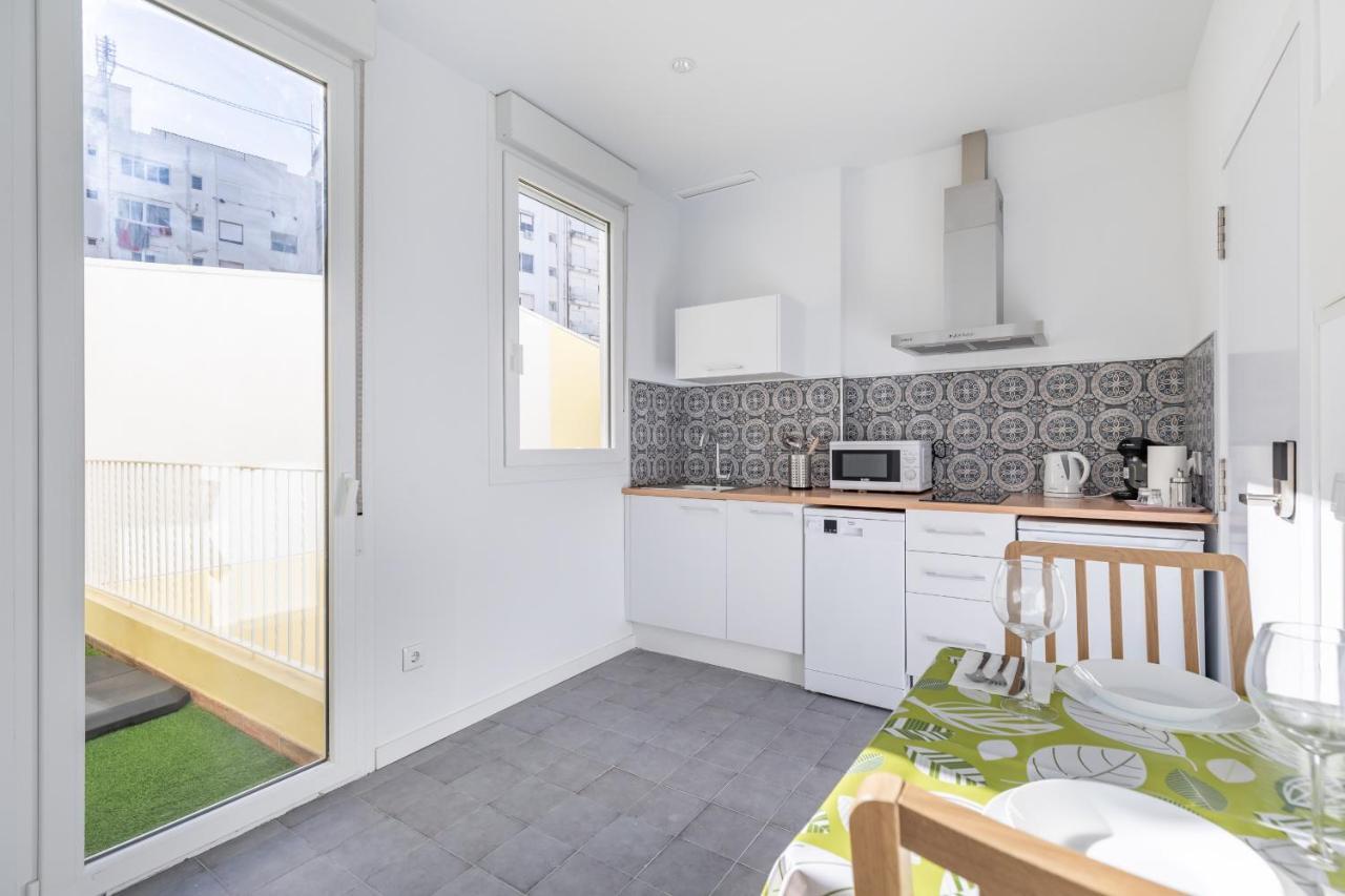 Gorgeous Apt With A Large Private Terrace Valencia Luaran gambar