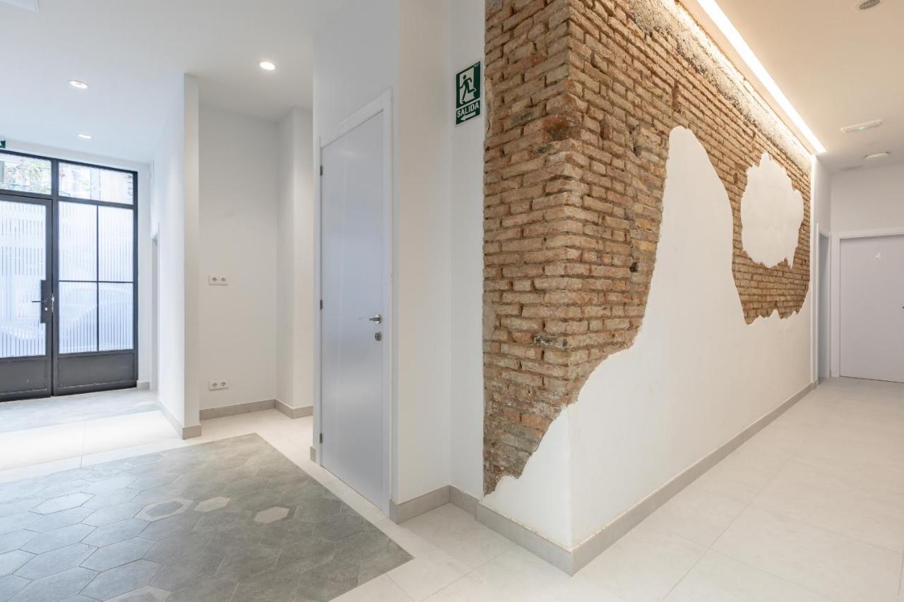 Gorgeous Apt With A Large Private Terrace Valencia Luaran gambar